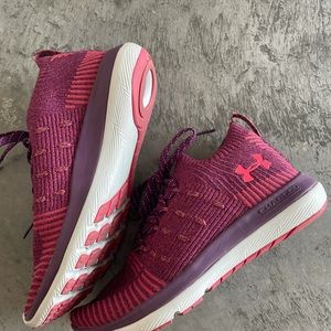 Under Armor women’s tennis shoes.